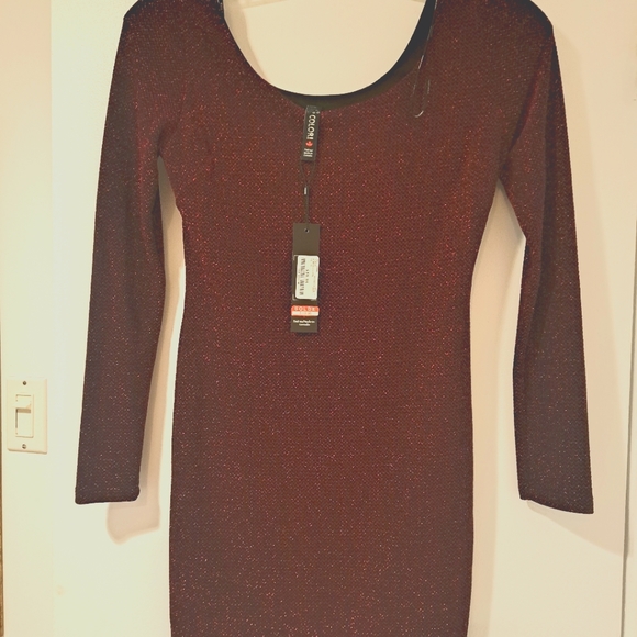 Cherry Red Short Tight Dress L Colori Brand (Canada) - Picture 1 of 4